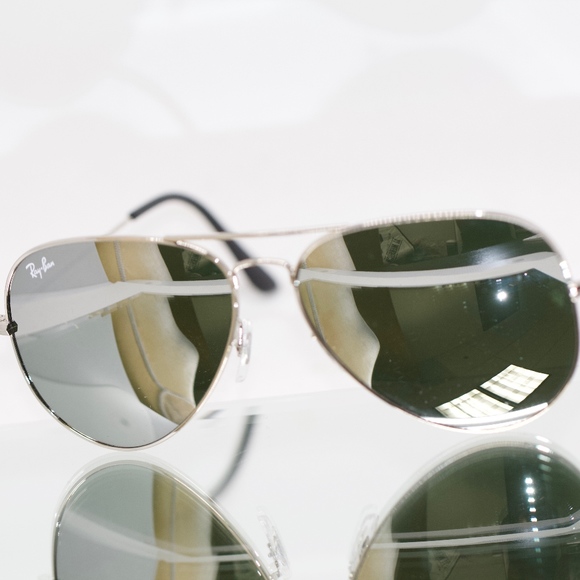 Ray Ban Gray Mirrored Lenses On Silver Frame - Picture 4 of 8